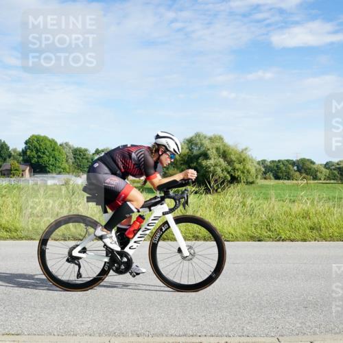 31.08.2025 - Elbe Triathlon Hamburg Michael Burmester http://msf.ph/oto/8690568 31.08.2025 09:41:46 Radfahren 266, 376, 813, 829, 910 meine-sportfotos.de