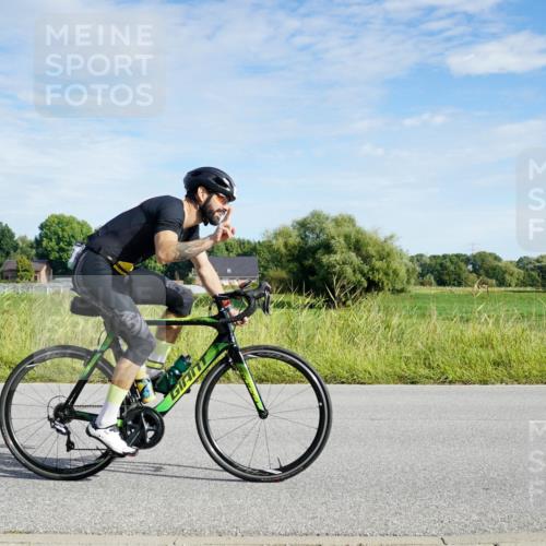 31.08.2025 - Elbe Triathlon Hamburg Michael Burmester http://msf.ph/oto/8690605 31.08.2025 09:42:33 Radfahren 269, 643 meine-sportfotos.de