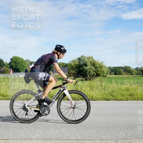 31.08.2025 - Elbe Triathlon Hamburg Michael Burmester http://msf.ph/oto/8690655 31.08.2025 09:43:23 Radfahren 249, 359, 539, 680, 779, 835 meine-sportfotos.de