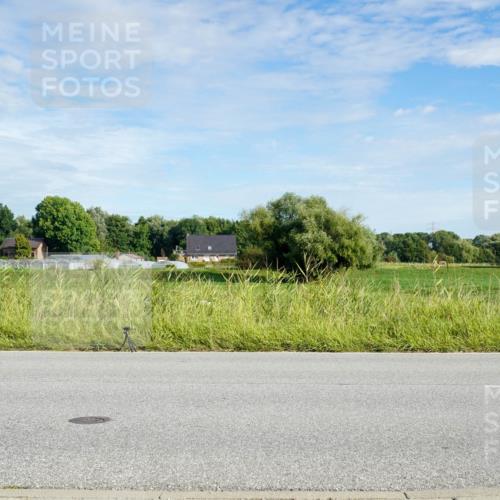 31.08.2025 - Elbe Triathlon Hamburg Michael Burmester http://msf.ph/oto/8690702 31.08.2025 09:44:37 Radfahren 825, 919 meine-sportfotos.de