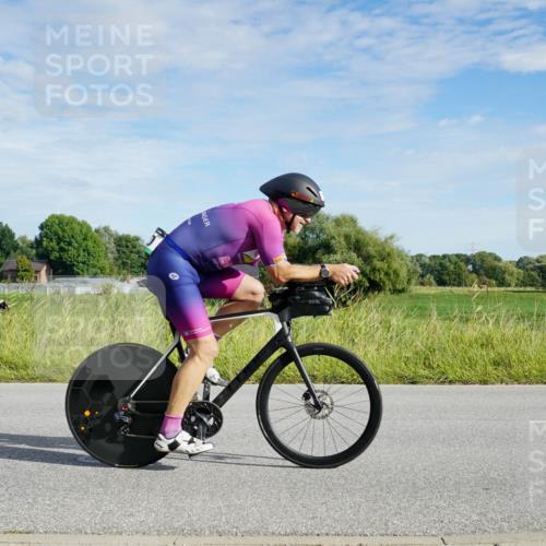 31.08.2025 - Elbe Triathlon Hamburg Michael Burmester http://msf.ph/oto/8690724 31.08.2025 09:45:10 Radfahren 409, 427, 646, 720, 911 meine-sportfotos.de