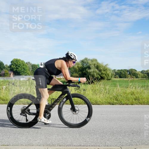 31.08.2025 - Elbe Triathlon Hamburg Michael Burmester http://msf.ph/oto/8690835 31.08.2025 09:47:41 Radfahren 657, 674, 754, 828, 850, 912 meine-sportfotos.de