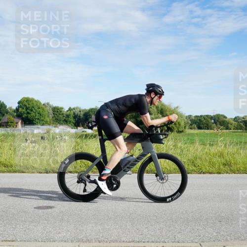31.08.2025 - Elbe Triathlon Hamburg Michael Burmester http://msf.ph/oto/8690850 31.08.2025 09:48:00 Radfahren 285, 315, 528, 568, 781, 790, 901 meine-sportfotos.de
