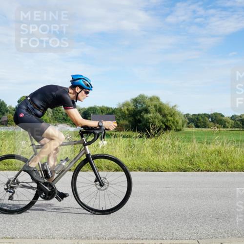 31.08.2025 - Elbe Triathlon Hamburg Michael Burmester http://msf.ph/oto/8690871 31.08.2025 09:48:27 Radfahren 291, 547, 654, 682, 844, 902, 903 meine-sportfotos.de