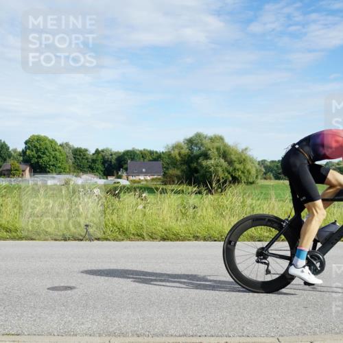31.08.2025 - Elbe Triathlon Hamburg Michael Burmester http://msf.ph/oto/8690915 31.08.2025 09:49:22 Radfahren 173, 310, 330, 412, 416, 422, 595, 603, 658, 762, 778 meine-sportfotos.de