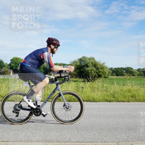 31.08.2025 - Elbe Triathlon Hamburg Michael Burmester http://msf.ph/oto/8690916 31.08.2025 09:49:23 Radfahren 173, 310, 330, 412, 422, 537, 595, 603, 658, 762, 778 meine-sportfotos.de