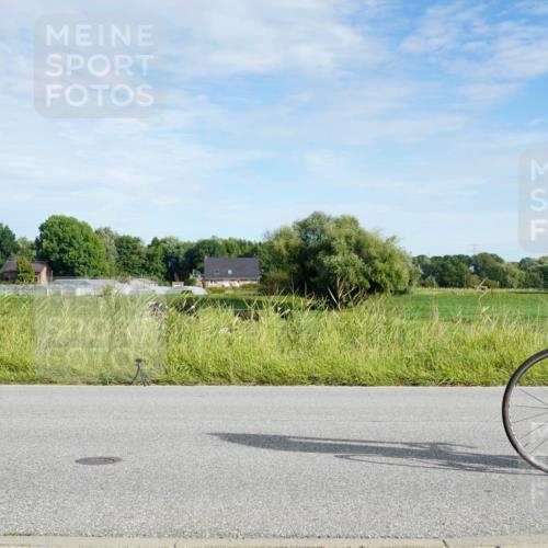 31.08.2025 - Elbe Triathlon Hamburg Michael Burmester http://msf.ph/oto/8690923 31.08.2025 09:49:32 Radfahren 365, 410, 422, 426, 430, 537, 594, 783, 834, 892 meine-sportfotos.de