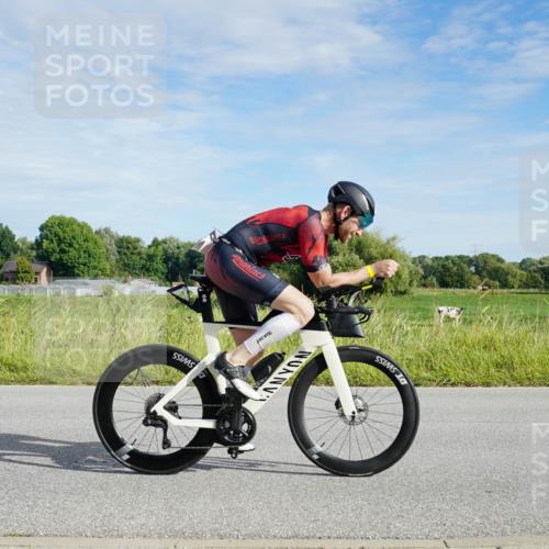 31.08.2025 - Elbe Triathlon Hamburg Michael Burmester http://msf.ph/oto/8690944 31.08.2025 09:50:23 Radfahren 436, 480, 695, 847 meine-sportfotos.de