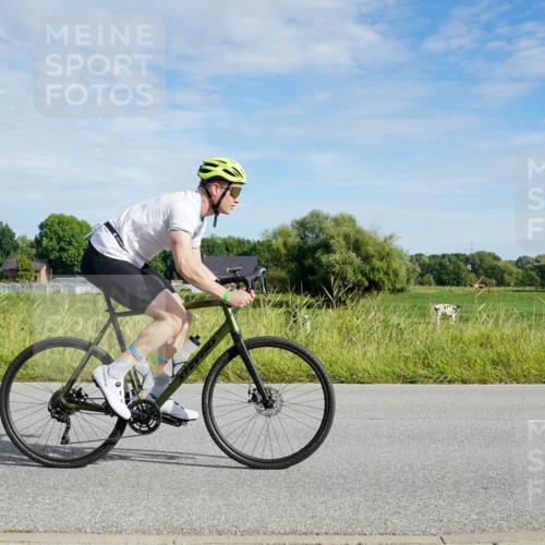 31.08.2025 - Elbe Triathlon Hamburg Michael Burmester http://msf.ph/oto/8690949 31.08.2025 09:50:28 Radfahren 429, 480, 502, 847 meine-sportfotos.de