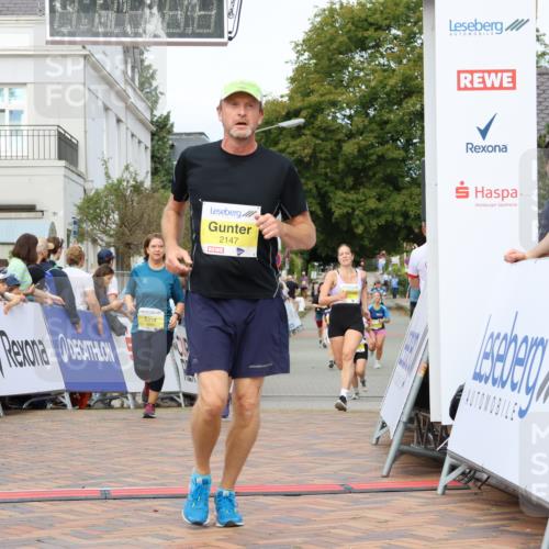 31.08.2025 - 21. Blankeneser Heldenlauf Strokosch-Dieckow http://msf.ph/oto/8691179 31.08.2025 10:31:08 Ziel 2209, 2437, 2324, 2147, 2121, 2018 meine-sportfotos.de