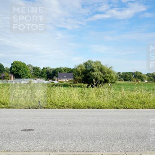 31.08.2025 - Elbe Triathlon Hamburg Michael Burmester http://msf.ph/oto/8691204 31.08.2025 09:56:18 Radfahren 550, 650, 774 meine-sportfotos.de