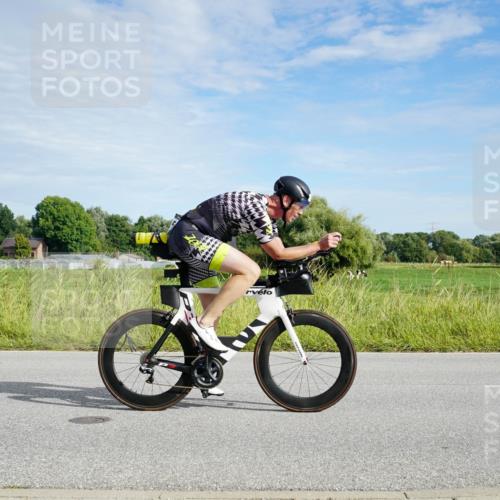 31.08.2025 - Elbe Triathlon Hamburg Michael Burmester http://msf.ph/oto/8691238 31.08.2025 09:56:44 Radfahren 602, 711, 715, 815, 893 meine-sportfotos.de