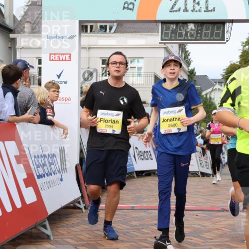 31.08.2025 - 21. Blankeneser Heldenlauf Strokosch-Dieckow http://msf.ph/oto/8691302 31.08.2025 10:30:56 Ziel 2594, 2376, 2209, 2136, 2168, 2600, 2206, 2309, 2310 meine-sportfotos.de