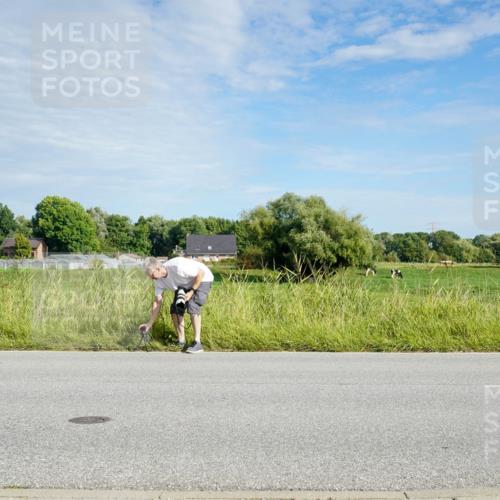 31.08.2025 - Elbe Triathlon Hamburg Michael Burmester http://msf.ph/oto/8691306 31.08.2025 09:58:10 Radfahren 779, 833, 877 meine-sportfotos.de