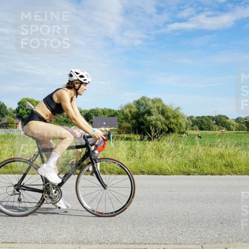 31.08.2025 - Elbe Triathlon Hamburg Michael Burmester http://msf.ph/oto/8691310 31.08.2025 09:58:13 Radfahren 779, 833, 877 meine-sportfotos.de