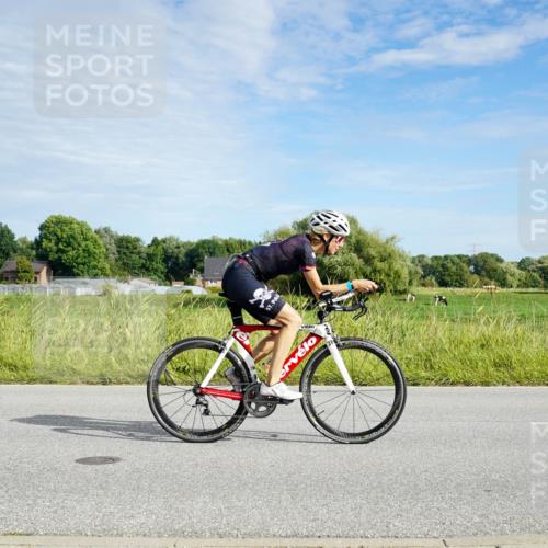 31.08.2025 - Elbe Triathlon Hamburg Michael Burmester http://msf.ph/oto/8691316 31.08.2025 09:58:25 Radfahren 519, 623, 709, 837, 866, 913 meine-sportfotos.de