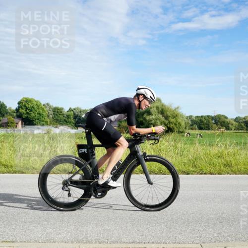 31.08.2025 - Elbe Triathlon Hamburg Michael Burmester http://msf.ph/oto/8691327 31.08.2025 09:58:43 Radfahren 388, 406, 720, 770, 888 meine-sportfotos.de