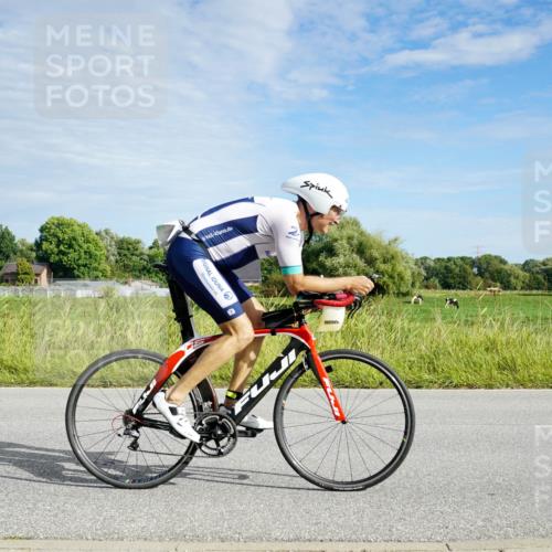 31.08.2025 - Elbe Triathlon Hamburg Michael Burmester http://msf.ph/oto/8691335 31.08.2025 09:58:55 Radfahren 669, 708, 719, 737, 811 meine-sportfotos.de