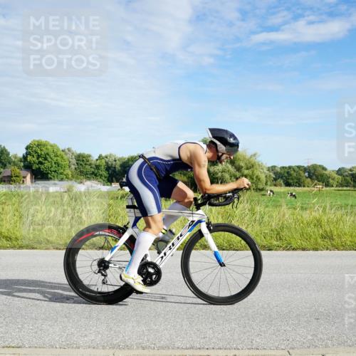 31.08.2025 - Elbe Triathlon Hamburg Michael Burmester http://msf.ph/oto/8691338 31.08.2025 09:59:05 Radfahren 633, 664, 700, 811 meine-sportfotos.de