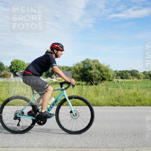 31.08.2025 - Elbe Triathlon Hamburg Michael Burmester http://msf.ph/oto/8691356 31.08.2025 09:59:31 Radfahren 438, 610, 694, 773, 864, 881, 923, 928 meine-sportfotos.de