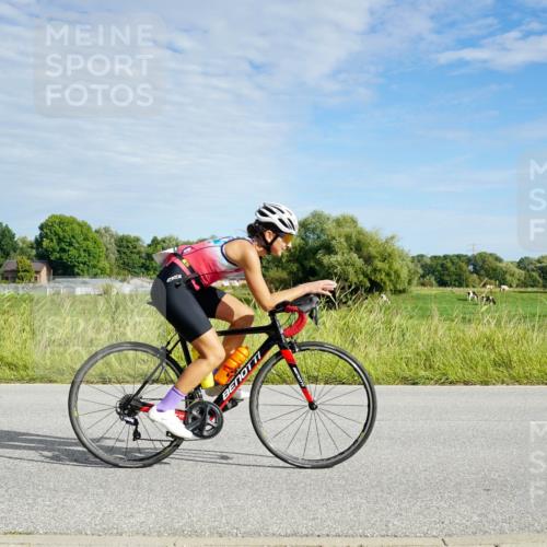 31.08.2025 - Elbe Triathlon Hamburg Michael Burmester http://msf.ph/oto/8691422 31.08.2025 10:01:20 Radfahren 508, 534, 568, 691, 786, 826 meine-sportfotos.de