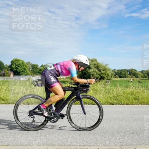 31.08.2025 - Elbe Triathlon Hamburg Michael Burmester http://msf.ph/oto/8691453 31.08.2025 10:02:17 Radfahren 569, 570, 808, 838, 909 meine-sportfotos.de