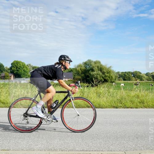 31.08.2025 - Elbe Triathlon Hamburg Michael Burmester http://msf.ph/oto/8691463 31.08.2025 10:02:50 Radfahren 638, 682, 727, 803, 912 meine-sportfotos.de