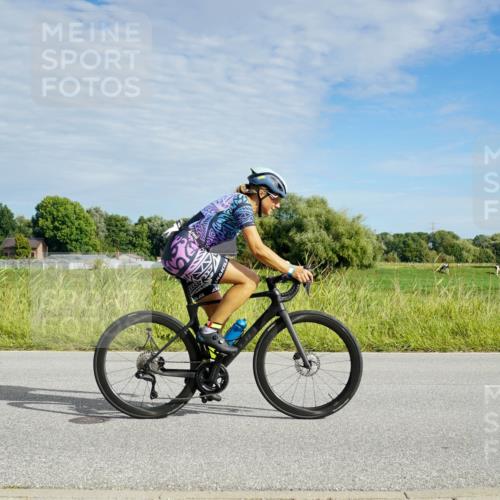 31.08.2025 - Elbe Triathlon Hamburg Michael Burmester http://msf.ph/oto/8691550 31.08.2025 10:05:07 Radfahren 399, 413, 654, 822, 844, 892 meine-sportfotos.de
