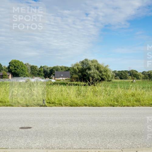 31.08.2025 - Elbe Triathlon Hamburg Michael Burmester http://msf.ph/oto/8691561 31.08.2025 10:05:59 Radfahren 642, 762, 766, 907 meine-sportfotos.de