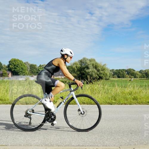 31.08.2025 - Elbe Triathlon Hamburg Michael Burmester http://msf.ph/oto/8691586 31.08.2025 10:06:47 Radfahren 612, 796, 832, 871, 914 meine-sportfotos.de