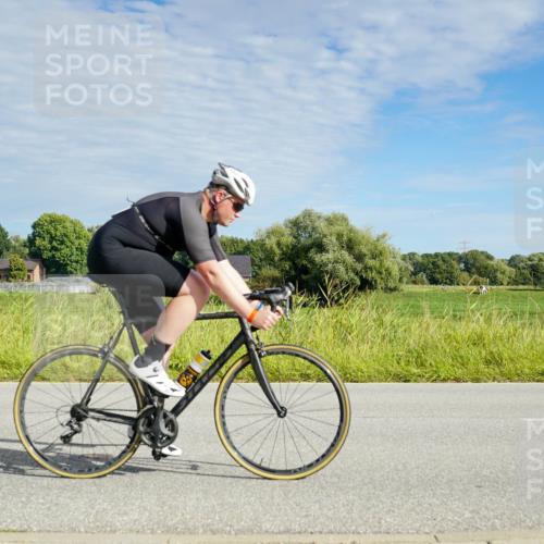 31.08.2025 - Elbe Triathlon Hamburg Michael Burmester http://msf.ph/oto/8691590 31.08.2025 10:06:56 Radfahren 594, 764, 832, 849, 895, 926 meine-sportfotos.de