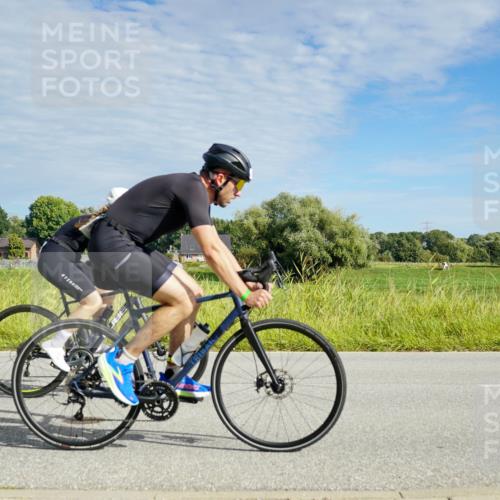 31.08.2025 - Elbe Triathlon Hamburg Michael Burmester http://msf.ph/oto/8691595 31.08.2025 10:07:03 Radfahren 482, 687, 764, 849, 879 meine-sportfotos.de