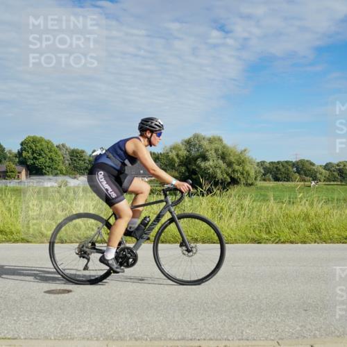 31.08.2025 - Elbe Triathlon Hamburg Michael Burmester http://msf.ph/oto/8691607 31.08.2025 10:07:27 Radfahren 454, 651, 753, 818, 847, 861 meine-sportfotos.de