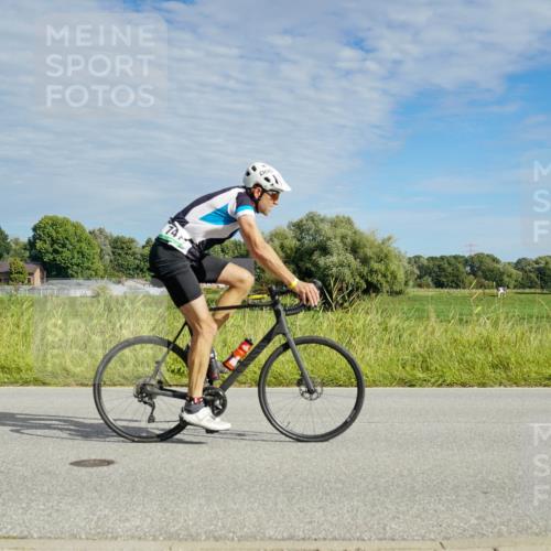 31.08.2025 - Elbe Triathlon Hamburg Michael Burmester http://msf.ph/oto/8691615 31.08.2025 10:07:41 Radfahren 747, 752, 900 meine-sportfotos.de