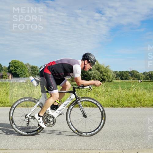 31.08.2025 - Elbe Triathlon Hamburg Michael Burmester http://msf.ph/oto/8691617 31.08.2025 10:07:44 Radfahren 747, 752, 900 meine-sportfotos.de