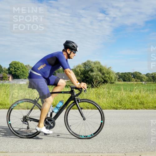 31.08.2025 - Elbe Triathlon Hamburg Michael Burmester http://msf.ph/oto/8691621 31.08.2025 10:07:58 Radfahren 561, 575, 693, 724, 761 meine-sportfotos.de