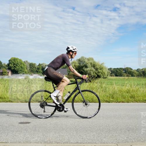 31.08.2025 - Elbe Triathlon Hamburg Michael Burmester http://msf.ph/oto/8691669 31.08.2025 10:10:15 Radfahren 459, 590, 652, 699, 789 meine-sportfotos.de