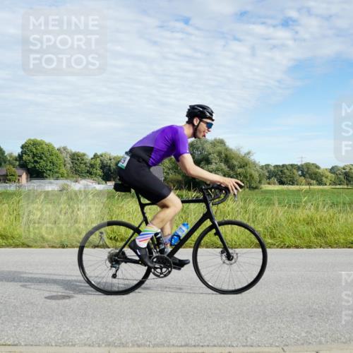 31.08.2025 - Elbe Triathlon Hamburg Michael Burmester http://msf.ph/oto/8691685 31.08.2025 10:10:41 Radfahren 497, 653, 678, 893, 929 meine-sportfotos.de