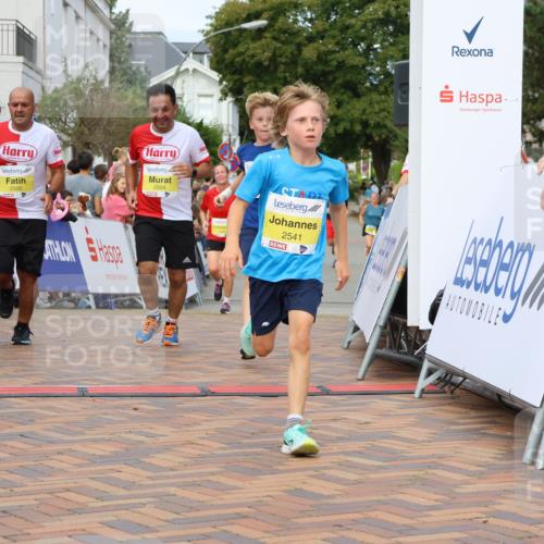 31.08.2025 - 21. Blankeneser Heldenlauf Strokosch-Dieckow http://msf.ph/oto/8691743 31.08.2025 10:25:26 Ziel 2541, 2636, 2363, 2367, 2505, 2504 meine-sportfotos.de