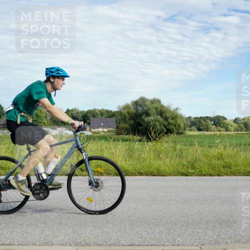 31.08.2025 - Elbe Triathlon Hamburg Michael Burmester http://msf.ph/oto/8691791 31.08.2025 10:14:35 Radfahren 404, 667, 845 meine-sportfotos.de