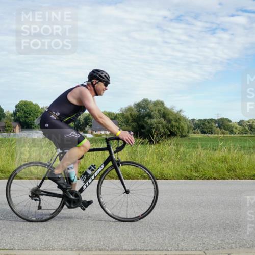 31.08.2025 - Elbe Triathlon Hamburg Michael Burmester http://msf.ph/oto/8691798 31.08.2025 10:14:48 Radfahren 615, 643, 679, 717 meine-sportfotos.de