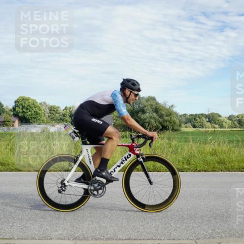 31.08.2025 - Elbe Triathlon Hamburg Michael Burmester http://msf.ph/oto/8691830 31.08.2025 10:16:19 Radfahren 691, 723, 919 meine-sportfotos.de