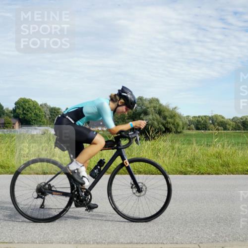 31.08.2025 - Elbe Triathlon Hamburg Michael Burmester http://msf.ph/oto/8691883 31.08.2025 10:18:16 Radfahren 850, 1032 meine-sportfotos.de