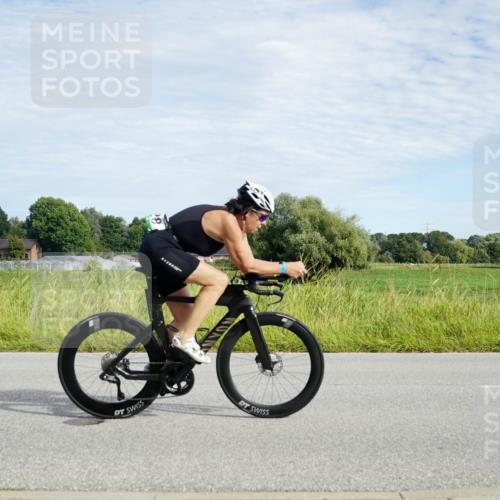 31.08.2025 - Elbe Triathlon Hamburg Michael Burmester http://msf.ph/oto/8691907 31.08.2025 10:19:17 Radfahren 803, 828, 930 meine-sportfotos.de