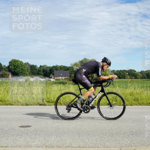 31.08.2025 - Elbe Triathlon Hamburg Michael Burmester http://msf.ph/oto/8691976 31.08.2025 10:21:41 Radfahren 736, 764, 766, 788, 895, 900, 907, 933 meine-sportfotos.de