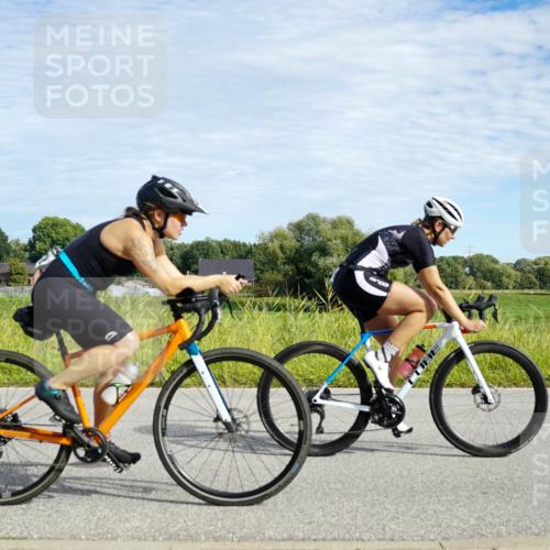 31.08.2025 - Elbe Triathlon Hamburg Michael Burmester http://msf.ph/oto/8692018 31.08.2025 10:22:32 Radfahren 612, 832, 879, 899, 939, 984, 998, 1051, 1052, 1070 meine-sportfotos.de