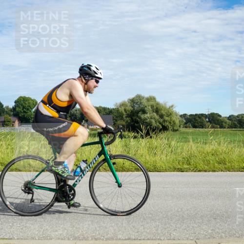 31.08.2025 - Elbe Triathlon Hamburg Michael Burmester http://msf.ph/oto/8692117 31.08.2025 10:24:55 Radfahren 693, 937, 964 meine-sportfotos.de