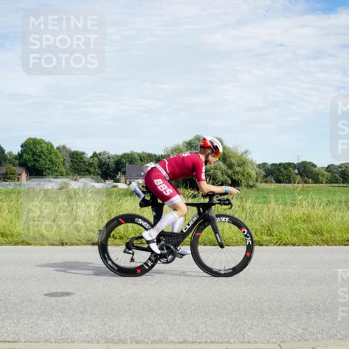31.08.2025 - Elbe Triathlon Hamburg Michael Burmester http://msf.ph/oto/8692124 31.08.2025 10:25:04 Radfahren 446, 662, 782, 893, 929, 1062 meine-sportfotos.de