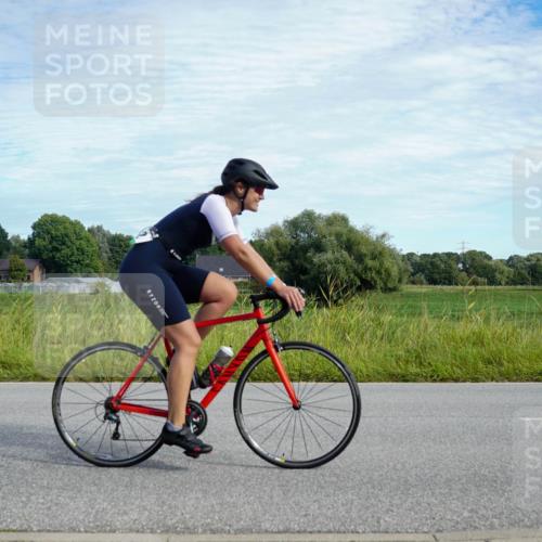 31.08.2025 - Elbe Triathlon Hamburg Michael Burmester http://msf.ph/oto/8692233 31.08.2025 10:28:47 Radfahren 701, 852, 991, 1219 meine-sportfotos.de