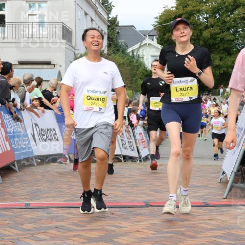31.08.2025 - 21. Blankeneser Heldenlauf Strokosch-Dieckow http://msf.ph/oto/8692239 31.08.2025 10:29:36 Ziel 2491, 2578, 2614, 2615, 2426, 2684, 2538, 2558, 2277 meine-sportfotos.de